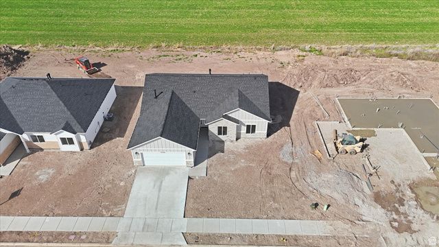 10295 N VISTA LN, Elwood, UT 84337