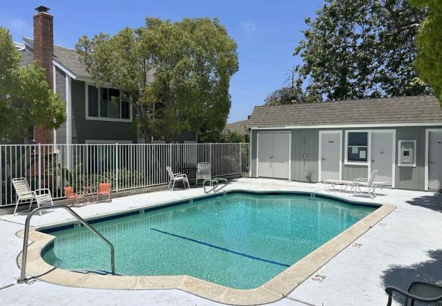 2535 Jefferson Street 10, Carlsbad, CA 92008