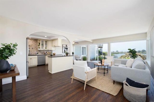 2535 Jefferson Street 10, Carlsbad, CA 92008