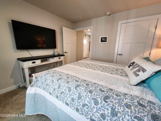 1240 Hickmans Branch Drive NW, Carolina Shores, NC 28467