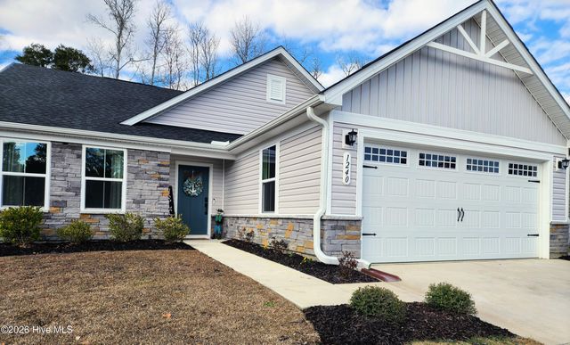 1240 Hickmans Branch Drive NW, Carolina Shores, NC 28467