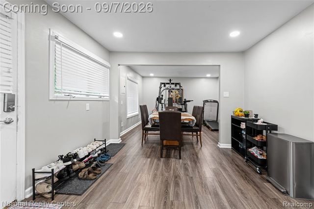 35463 Seville Street, Clinton Township, MI 48035