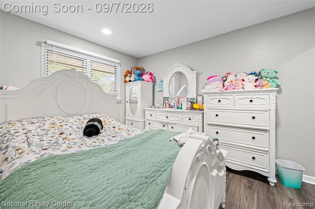 35463 Seville Street, Clinton Township, MI 48035