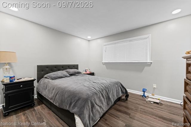 35463 Seville Street, Clinton Township, MI 48035