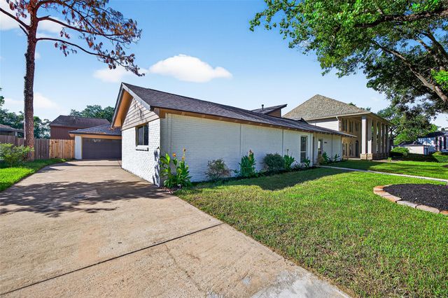 3006 Golden Hills Lane, Missouri City, TX 77459