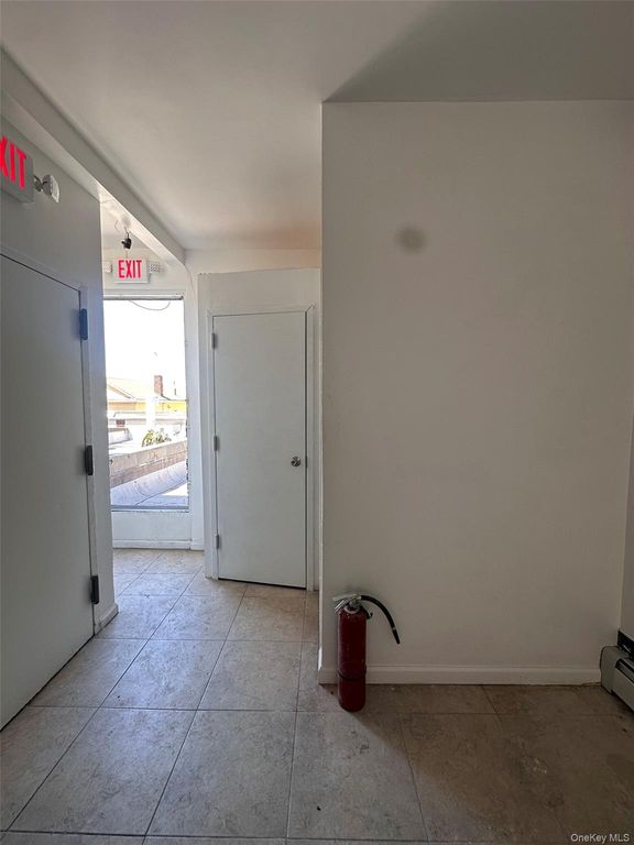 4222 College Point Boulevard 2FL, Flushing, NY 11355 — photo 4