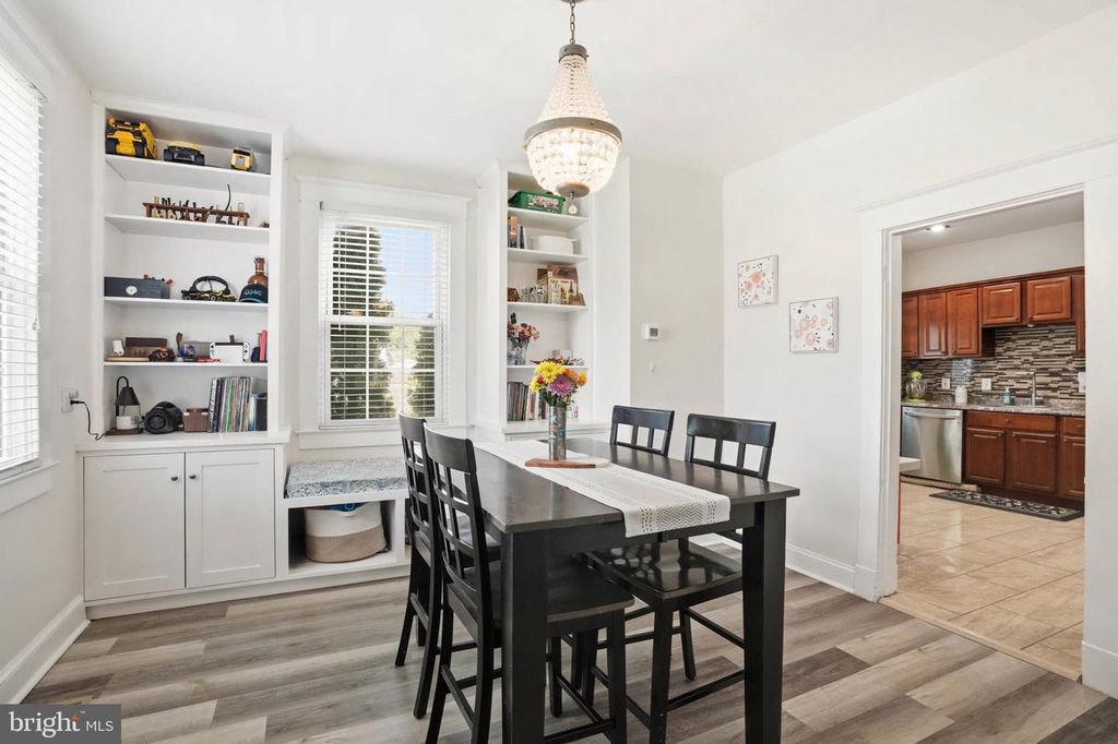 Image 10 of property listing at 300 TOWNSEND AVE, Baltimore, MD 21225