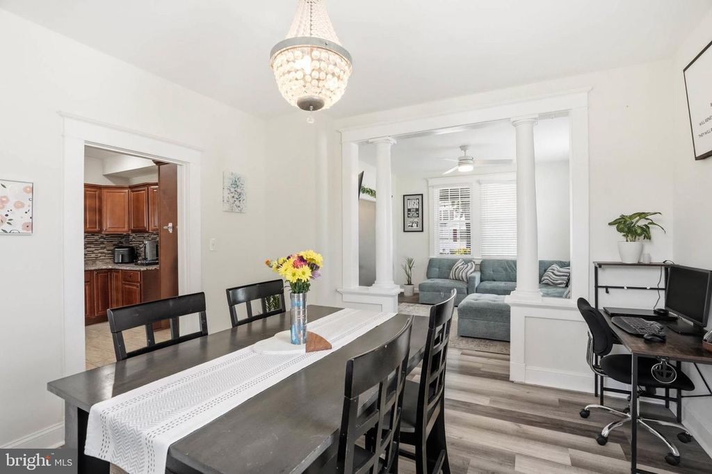Image 11 of property listing at 300 TOWNSEND AVE, Baltimore, MD 21225