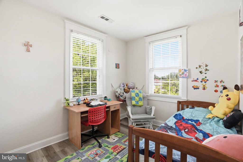 Image 22 of property listing at 300 TOWNSEND AVE, Baltimore, MD 21225