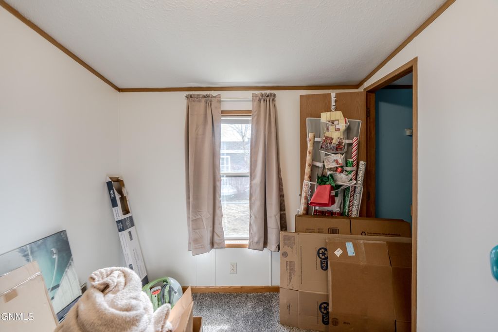 4755 British Drive, Bismarck, ND 58503 photo 20