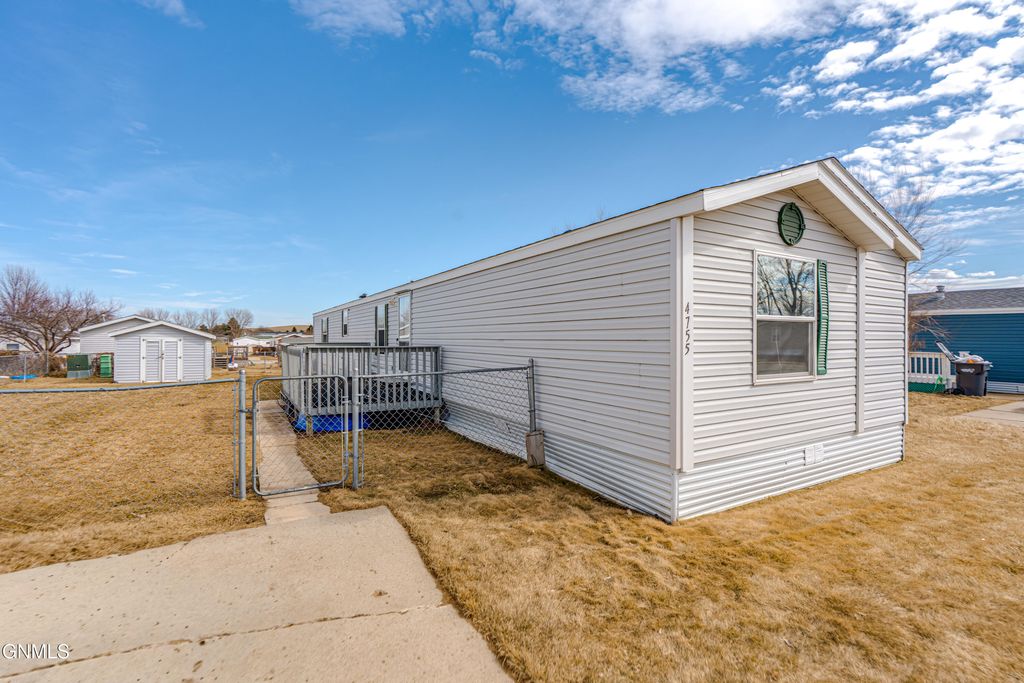 4755 British Drive, Bismarck, ND 58503 photo 49