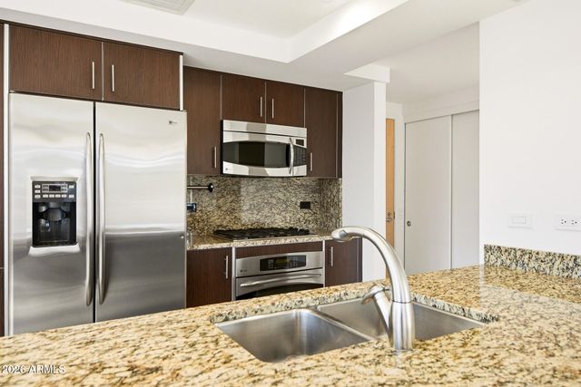 7131 E RANCHO VISTA Drive 6001, Scottsdale, AZ 85251