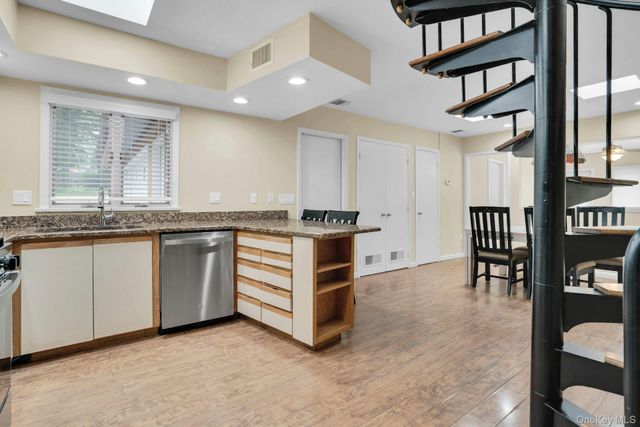764 Vanderbilt Parkway, Dix Hills, NY 11746