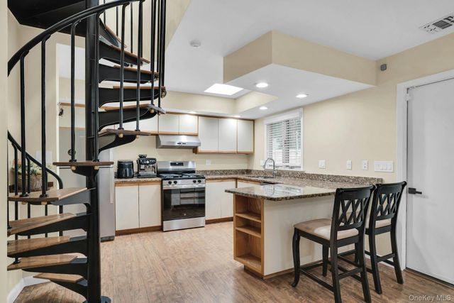 764 Vanderbilt Parkway, Dix Hills, NY 11746
