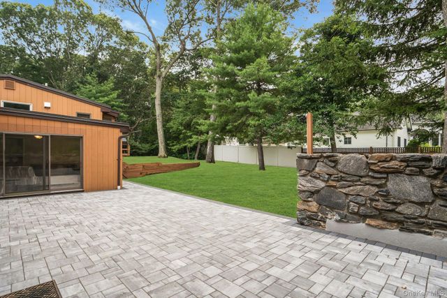 764 Vanderbilt Parkway, Dix Hills, NY 11746