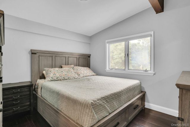 764 Vanderbilt Parkway, Dix Hills, NY 11746