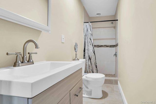 764 Vanderbilt Parkway, Dix Hills, NY 11746