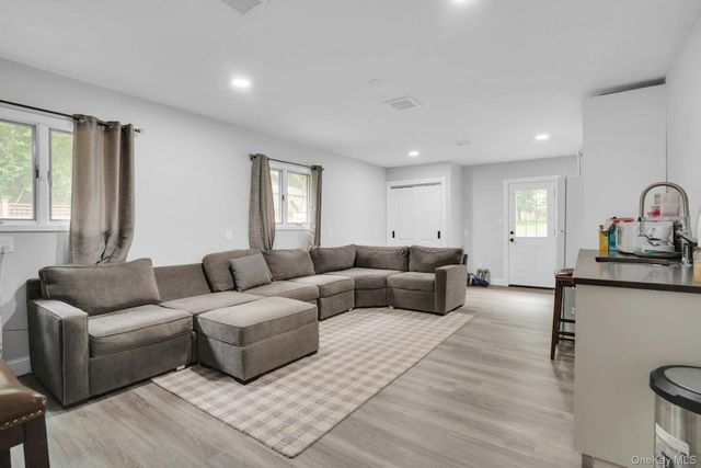 764 Vanderbilt Parkway, Dix Hills, NY 11746