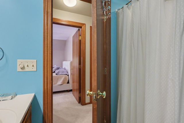 928 N Wenona Avenue, Bay City, MI 48706