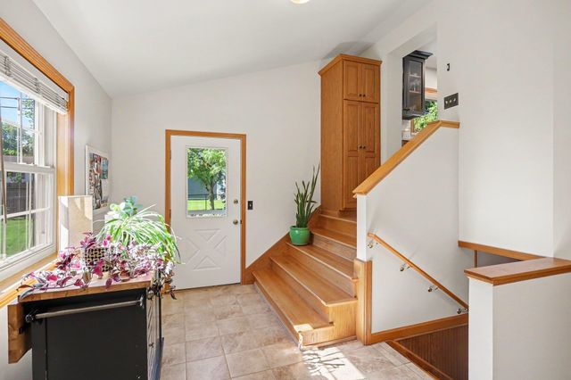 928 N Wenona Avenue, Bay City, MI 48706