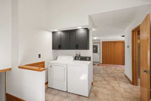 928 N Wenona Avenue, Bay City, MI 48706