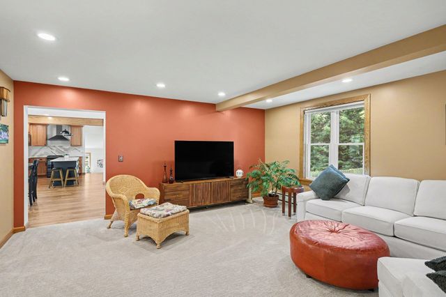 928 N Wenona Avenue, Bay City, MI 48706