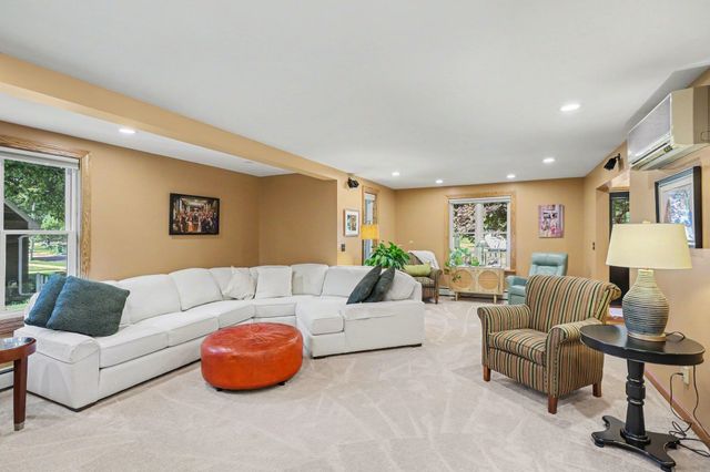 928 N Wenona Avenue, Bay City, MI 48706