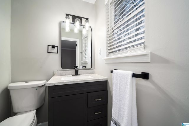 3035 APPLE VALLEY LANE, Birmingham, AL 35215