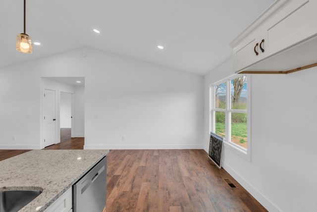 166 Plum Creek Road, Sparta, TN 38583