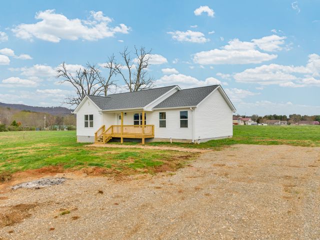 166 Plum Creek Road, Sparta, TN 38583