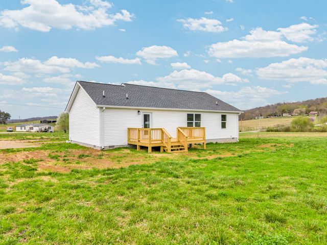 166 Plum Creek Road, Sparta, TN 38583
