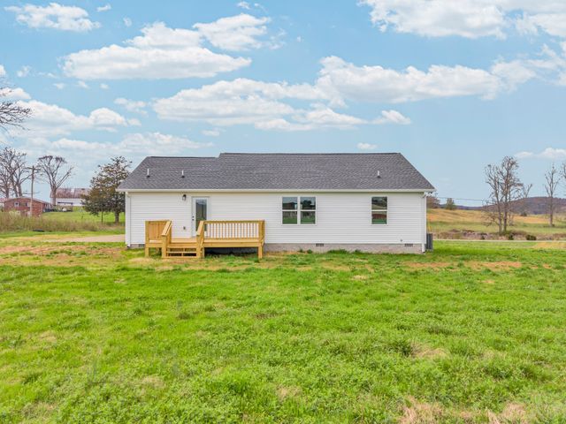 166 Plum Creek Road, Sparta, TN 38583