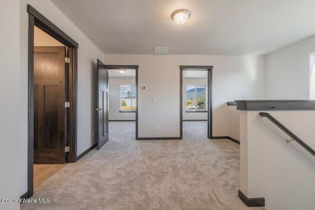 676 W MONASHEE LN, Hayden, ID 83835