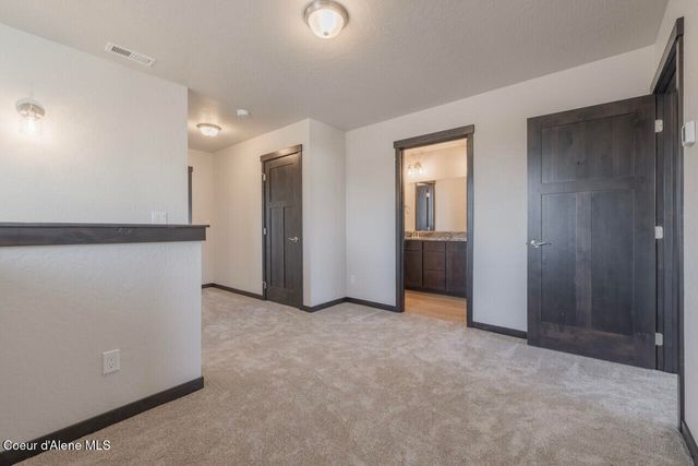 676 W MONASHEE LN, Hayden, ID 83835