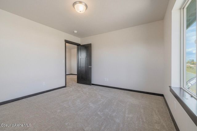 676 W MONASHEE LN, Hayden, ID 83835