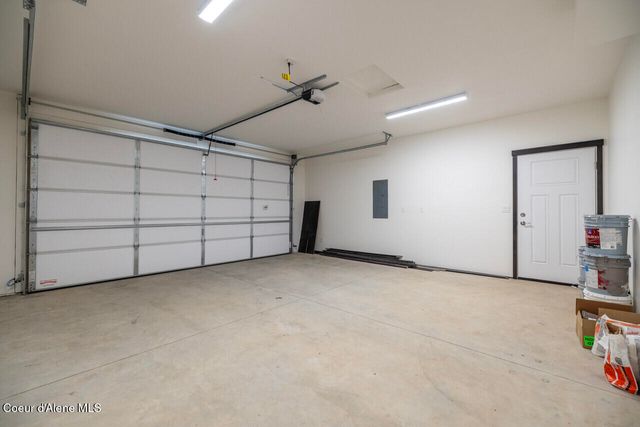 676 W MONASHEE LN, Hayden, ID 83835