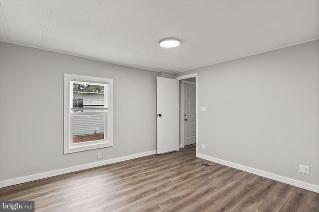 635 SUNSET STRIP, Brooklyn Park, MD 21225