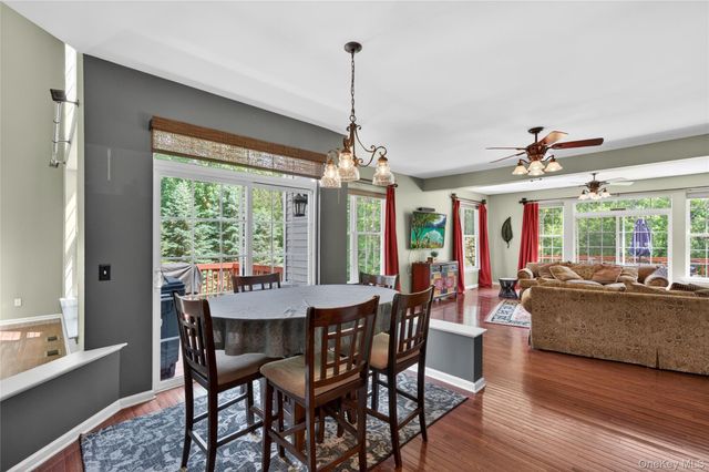 3 Braemar Way, Highland Mills, NY 10930