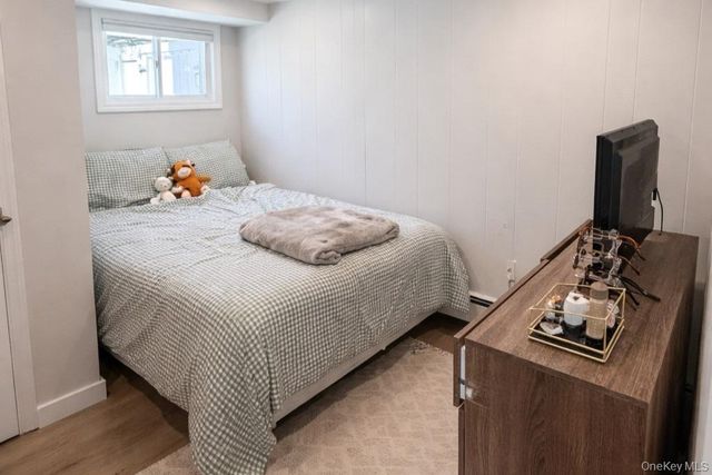 71 E Lido Prom, Lindenhurst, NY 11757