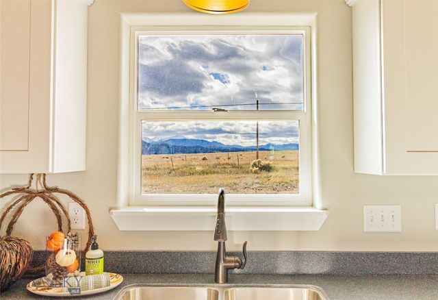 1300 Mahalo Lane, Butte, MT 59701