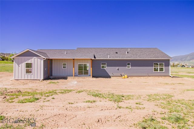1300 Mahalo Lane, Butte, MT 59701