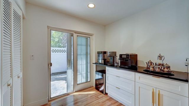 6660 Canary Palm Circle, Boca Raton, FL 33433