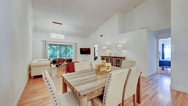 6660 Canary Palm Circle, Boca Raton, FL 33433