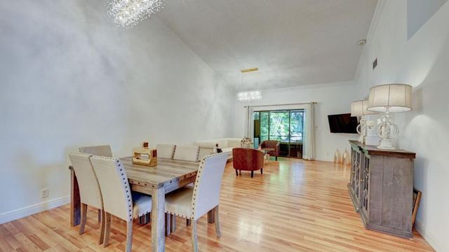 6660 Canary Palm Circle, Boca Raton, FL 33433