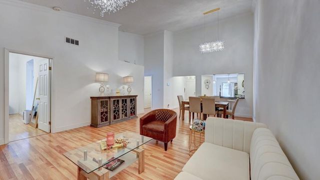 6660 Canary Palm Circle, Boca Raton, FL 33433