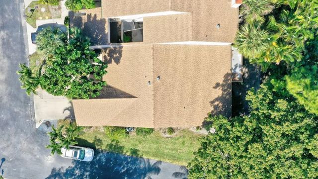 6660 Canary Palm Circle, Boca Raton, FL 33433