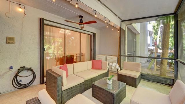 6660 Canary Palm Circle, Boca Raton, FL 33433