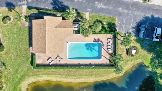 6660 Canary Palm Circle, Boca Raton, FL 33433