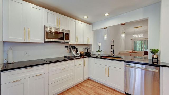 6660 Canary Palm Circle, Boca Raton, FL 33433