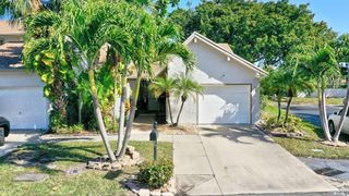6660 Canary Palm Circle, Boca Raton, FL 33433